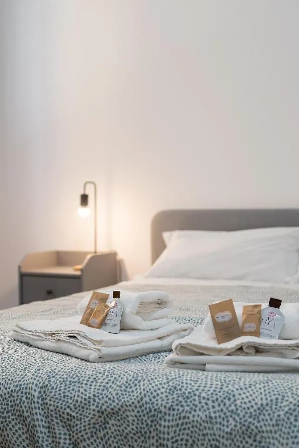 Cortile Dei Giusti - Combo Guesthouse Palermo