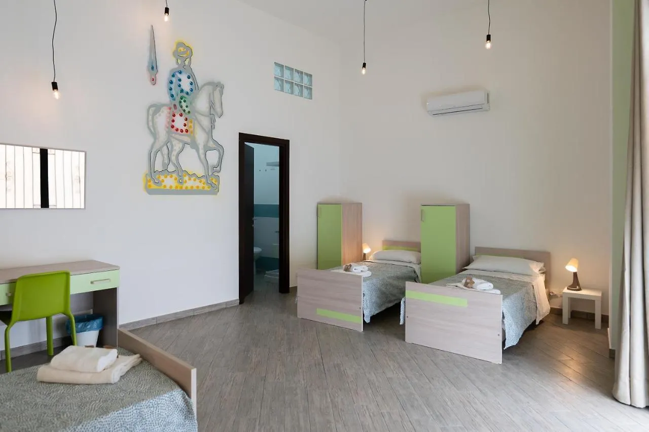 Pensjonat Cortile Dei Giusti - Combo Guesthouse Palermo Włochy