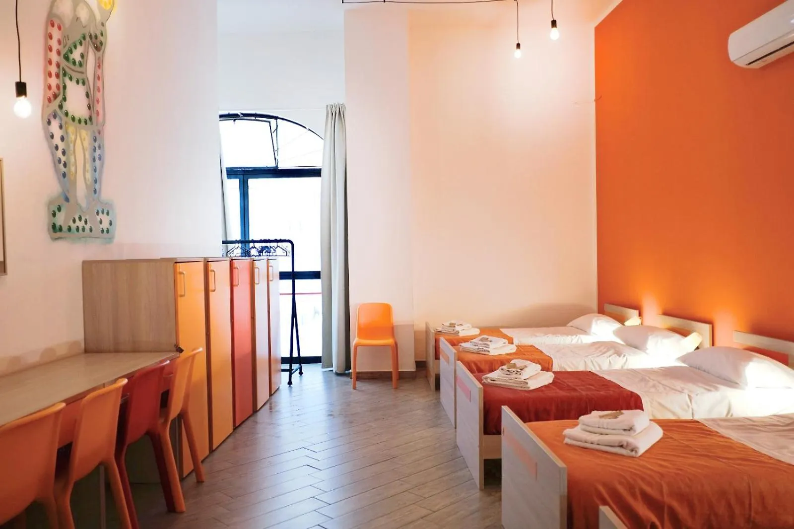 Cortile Dei Giusti - Combo Guesthouse Palermo Gasthuis