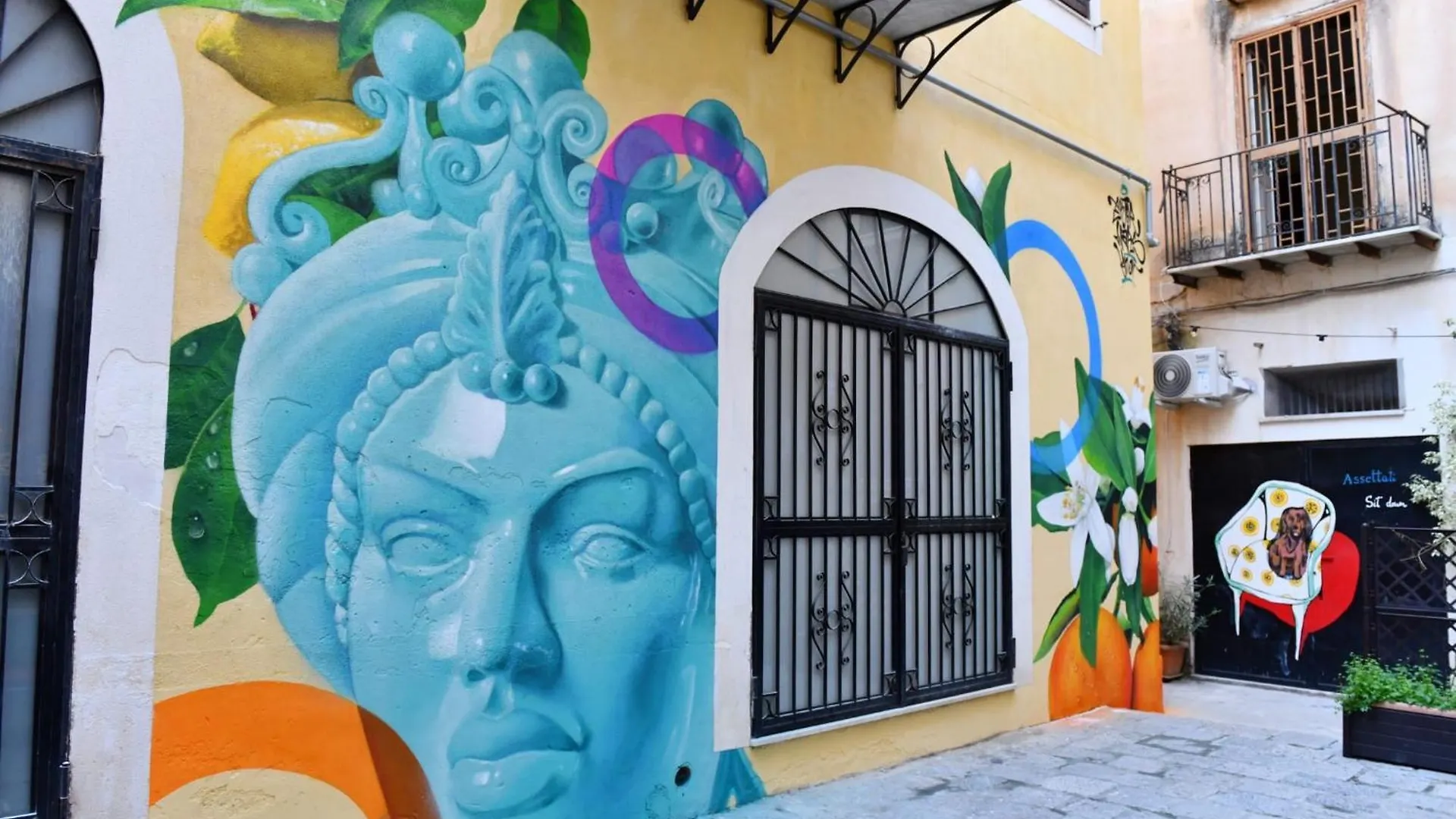 Cortile Dei Giusti - Combo Guesthouse Palermo
